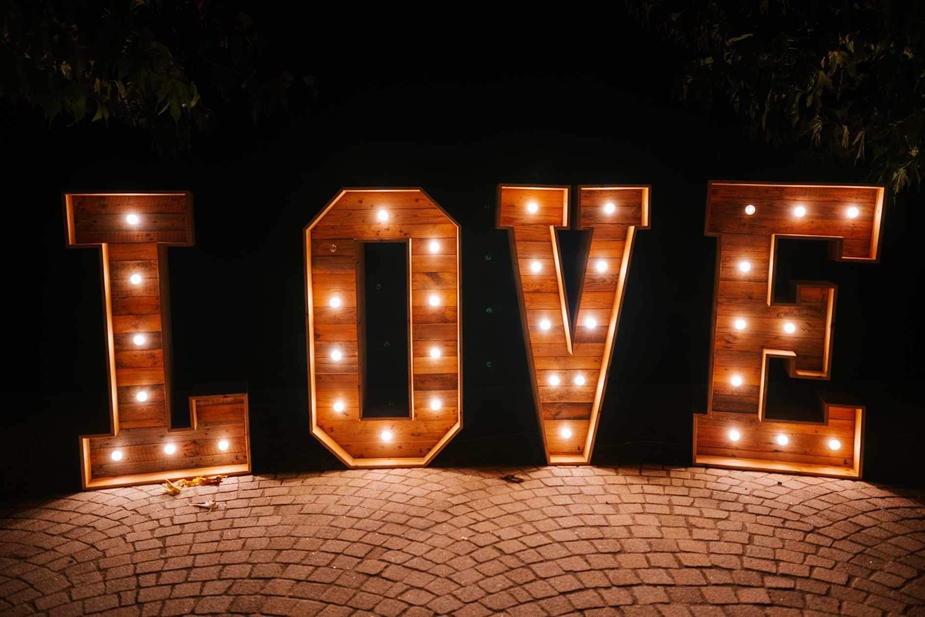 love nuit 2